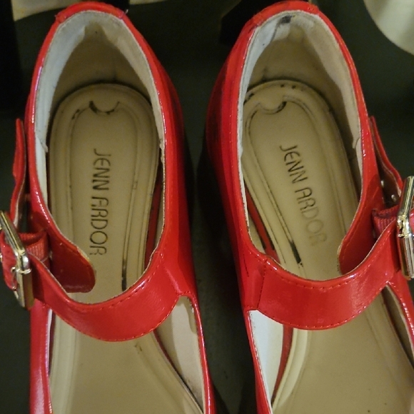 Red Platform Mary Jane Shoes - Picture 3 of 7